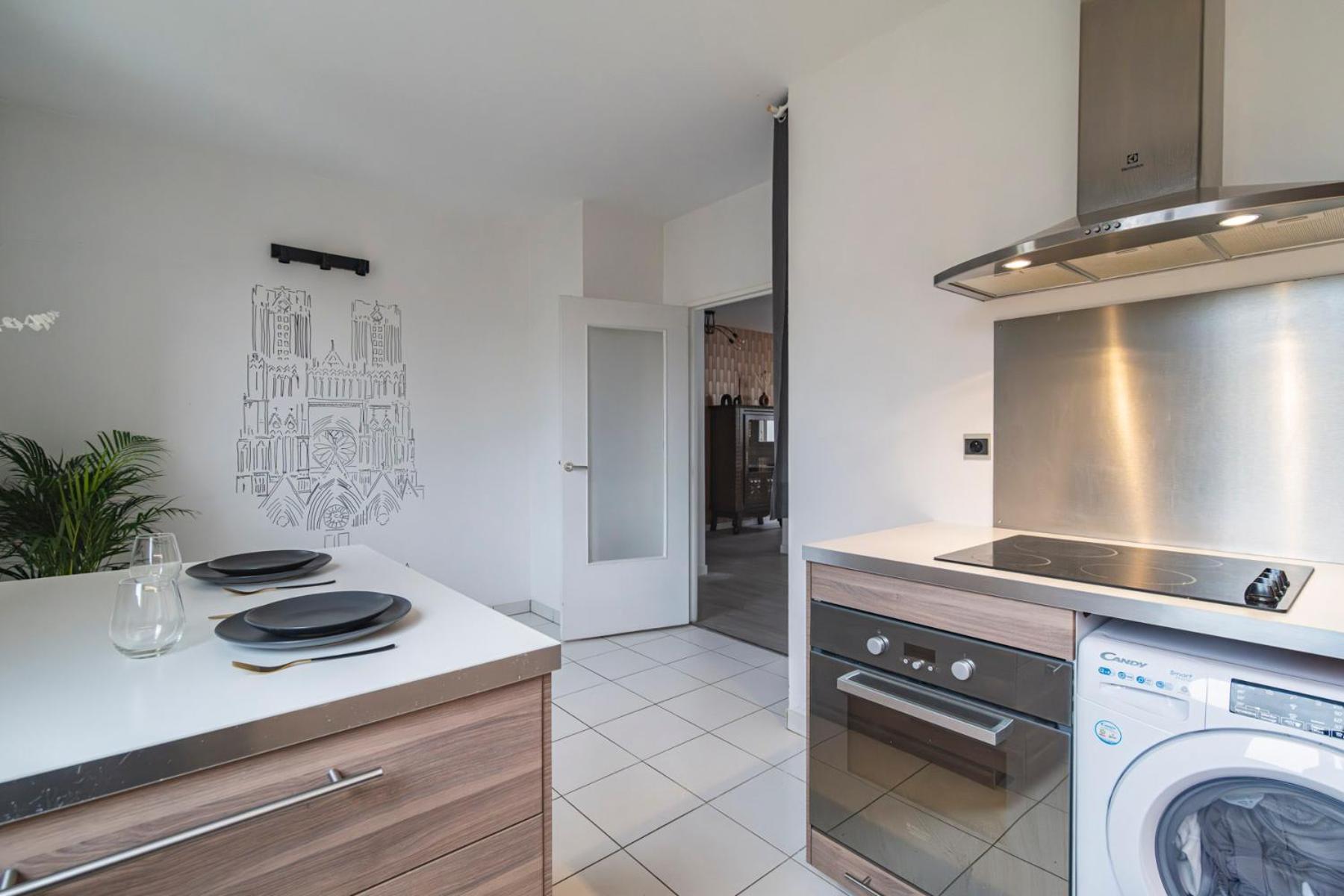 Cathedrale/Centre/Free Parking Apartment Реймс Екстериор снимка